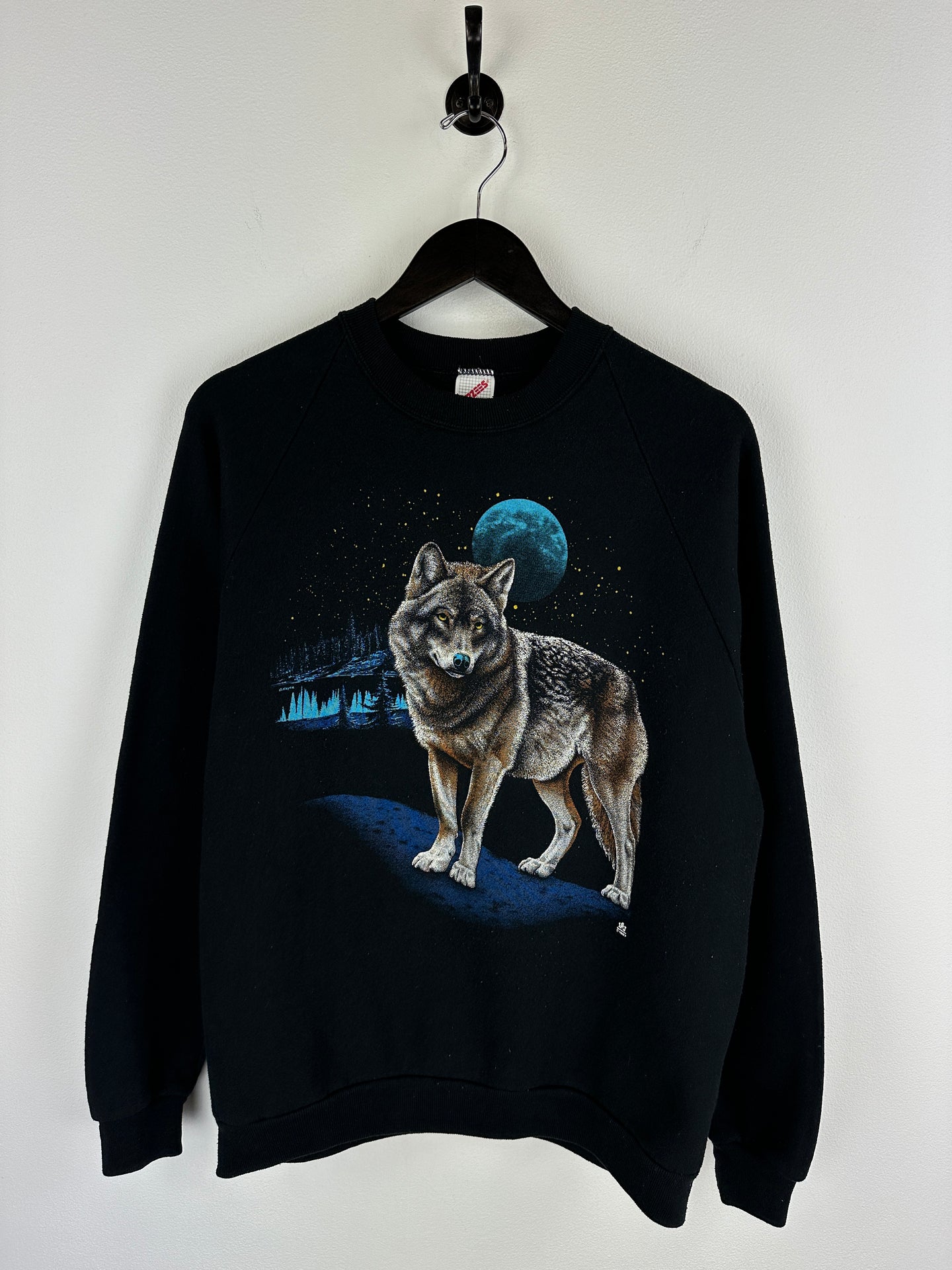 Vintage Wolf Sweatshirt (L)