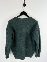 Load image into Gallery viewer, Vintage Sweater