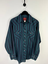Load image into Gallery viewer, Vintage Pearl Snap Shirt